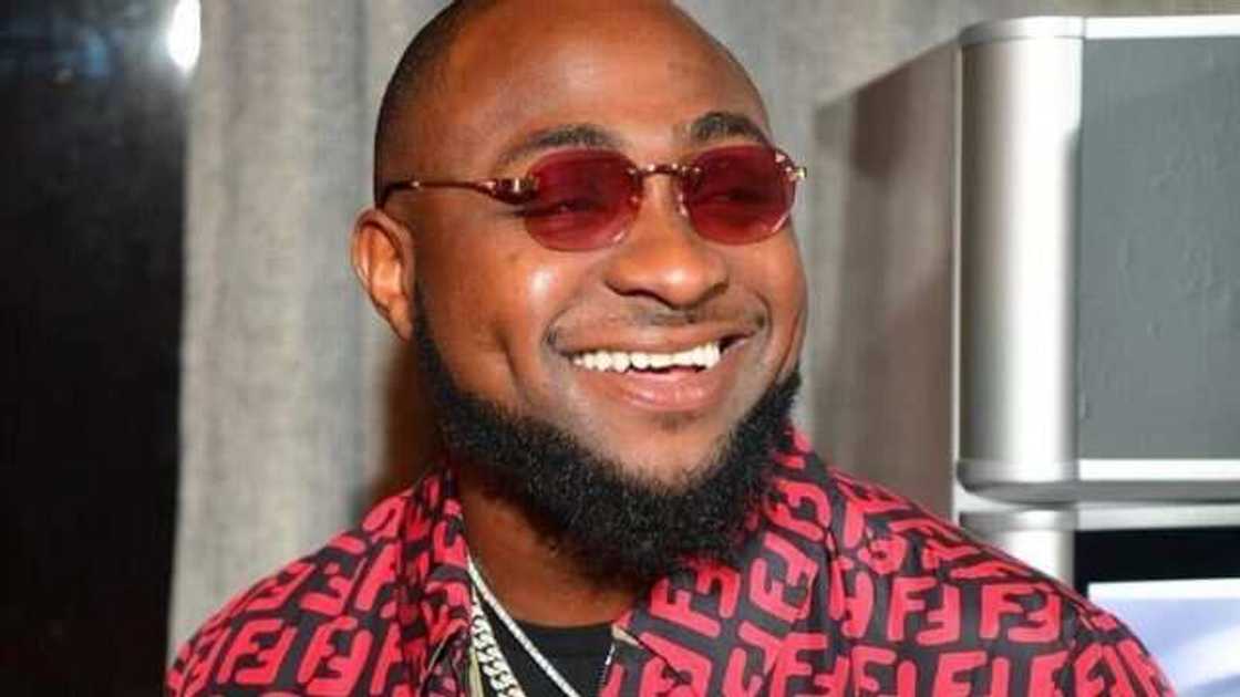 Da dumi-dumi: Mawaki Davido ya bayar da kyautar miliyan N250 ga marayu a fadin kasar