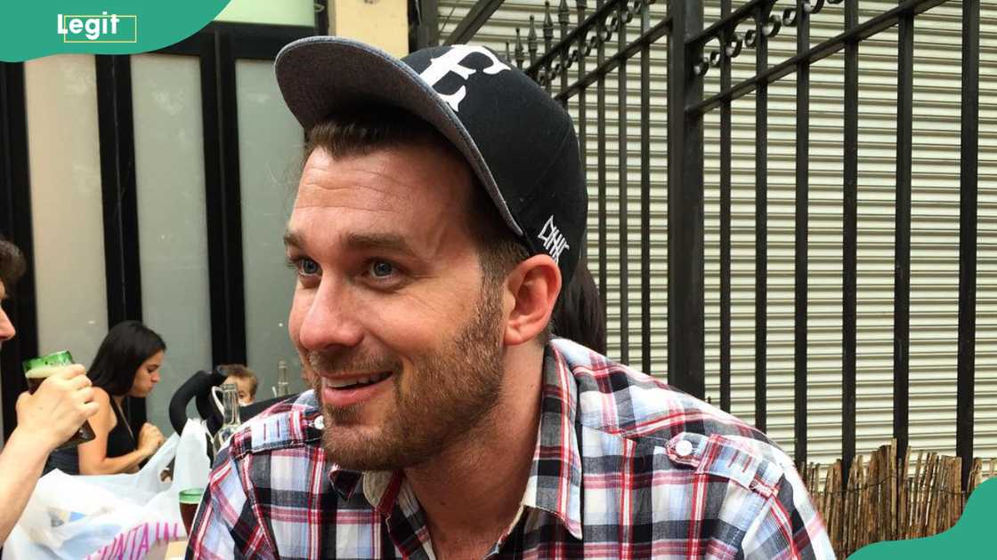 Eric Lively at Favela Cubana