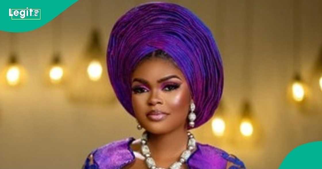 Jarvis brags about being able to afford anything she wants Jarvis brags about being able to afford anything she wants