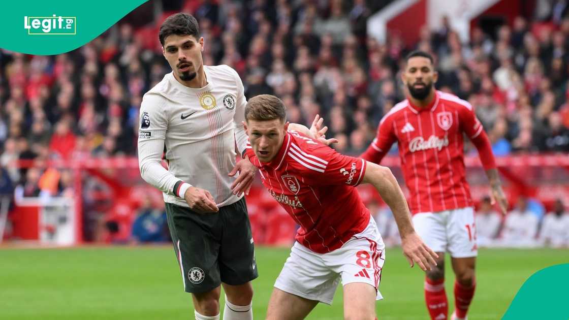 Elliot Anderson, Pedro Neto, Premier League, Nottingham Forest, Chelsea, City Ground, England.