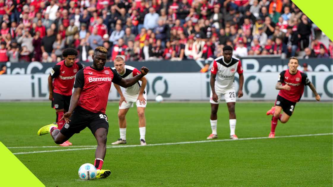 Victor Boniface misses a penalty for Bayer Leverkusen