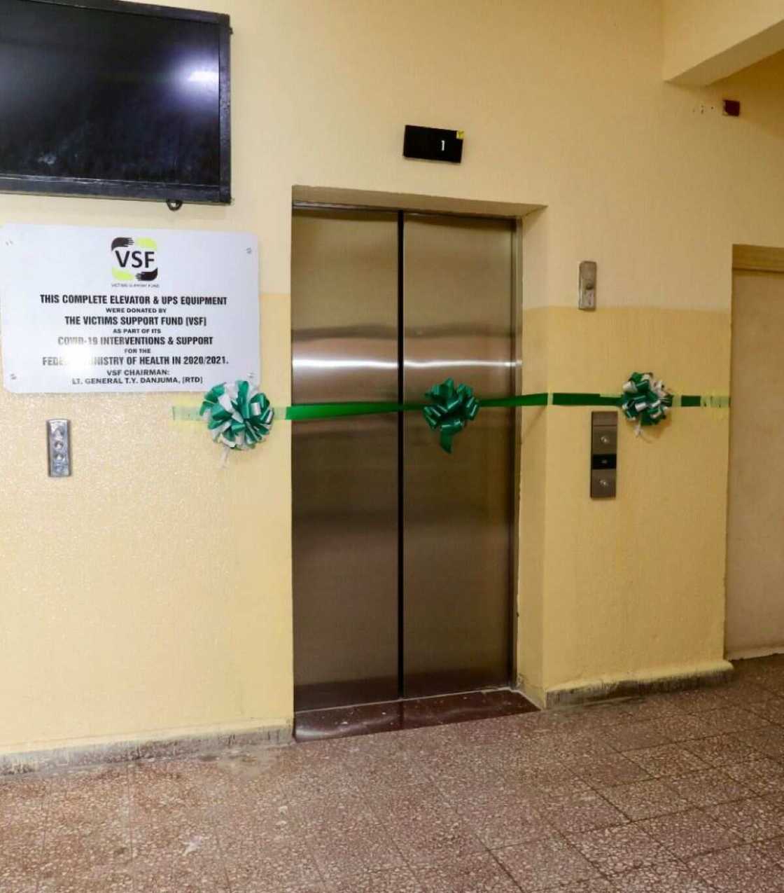 Elevator for the ministry of health Elevator for the ministry of health