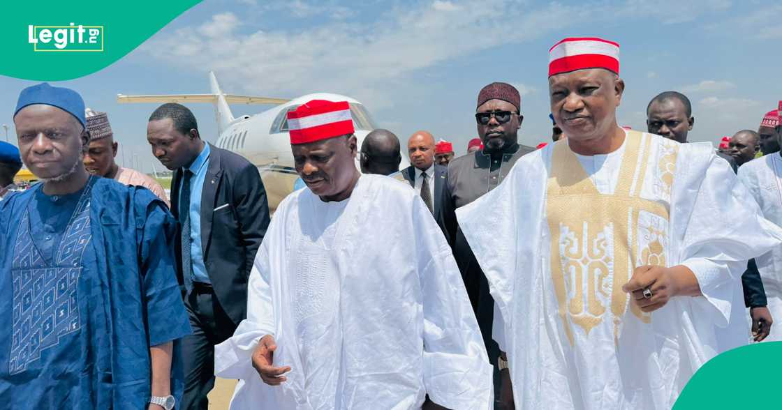 Kwankwaso a filin jirgin saman Umaru Musa Yar'adua a Katsina Kwankwaso a filin jirgin saman Umaru Musa Yar'adua a Katsina