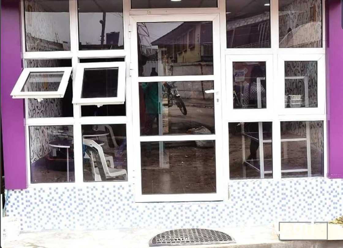 The Startup Story of a Creative Entrepreneur The Startup Story of a Creative Entrepreneur