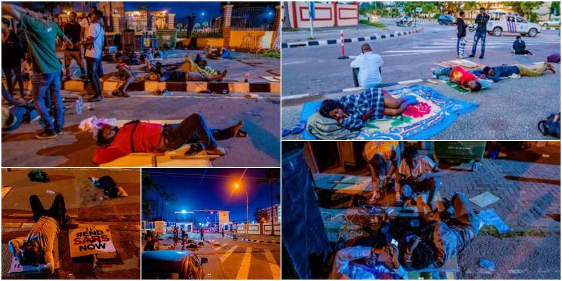 Protesters gathered in front of the Lagos House of Assembly Protesters gathered in front of the Lagos House of Assembly