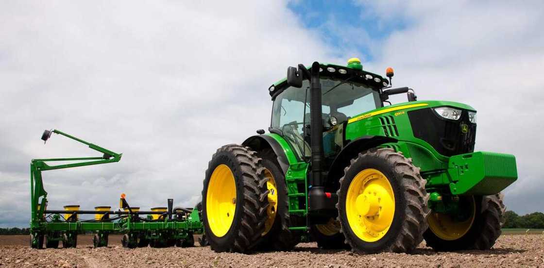 Tractor bouling Tractor bouling