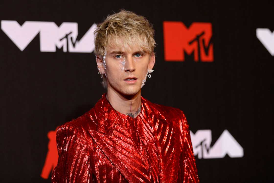 Machine Gun Kelly attends the 2021 MTV Video Music Awards Machine Gun Kelly attends the 2021 MTV Video Music Awards