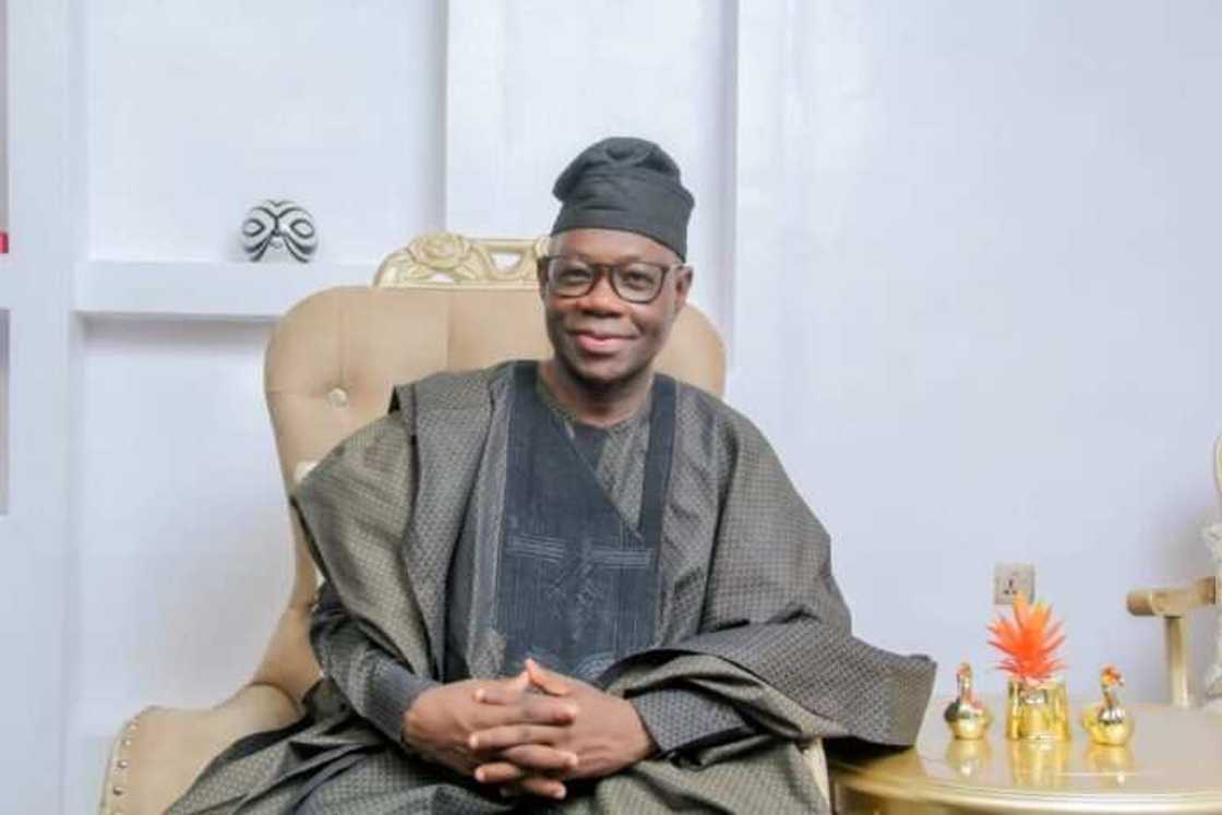 PDP, Serving Senator, Olubadan’s Younger Brother, Senator Kola Balogun PDP, Serving Senator, Olubadan’s Younger Brother, Senator Kola Balogun