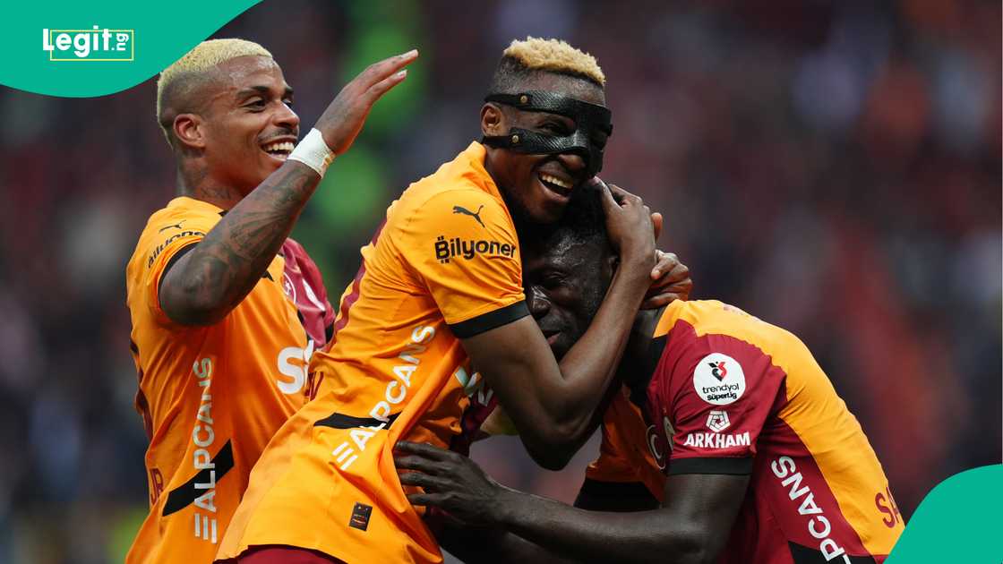 Victor Osimhen, Mario Lemina, Davison Sanchez, Galatasaray, Net Global Sivasspor, Rams Park, Istanbul, Turkiye, Super Lig. Victor Osimhen, Mario Lemina, Davison Sanchez, Galatasaray, Net Global Sivasspor, Rams Park, Istanbul, Turkiye, Super Lig.