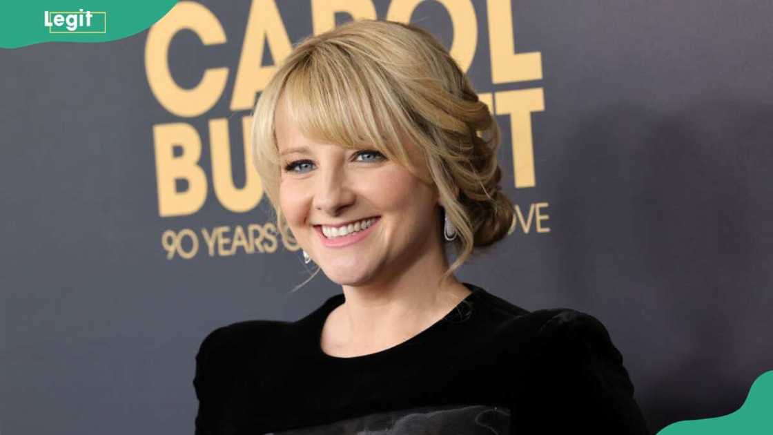 Melissa Rauch’s height Melissa Rauch’s height