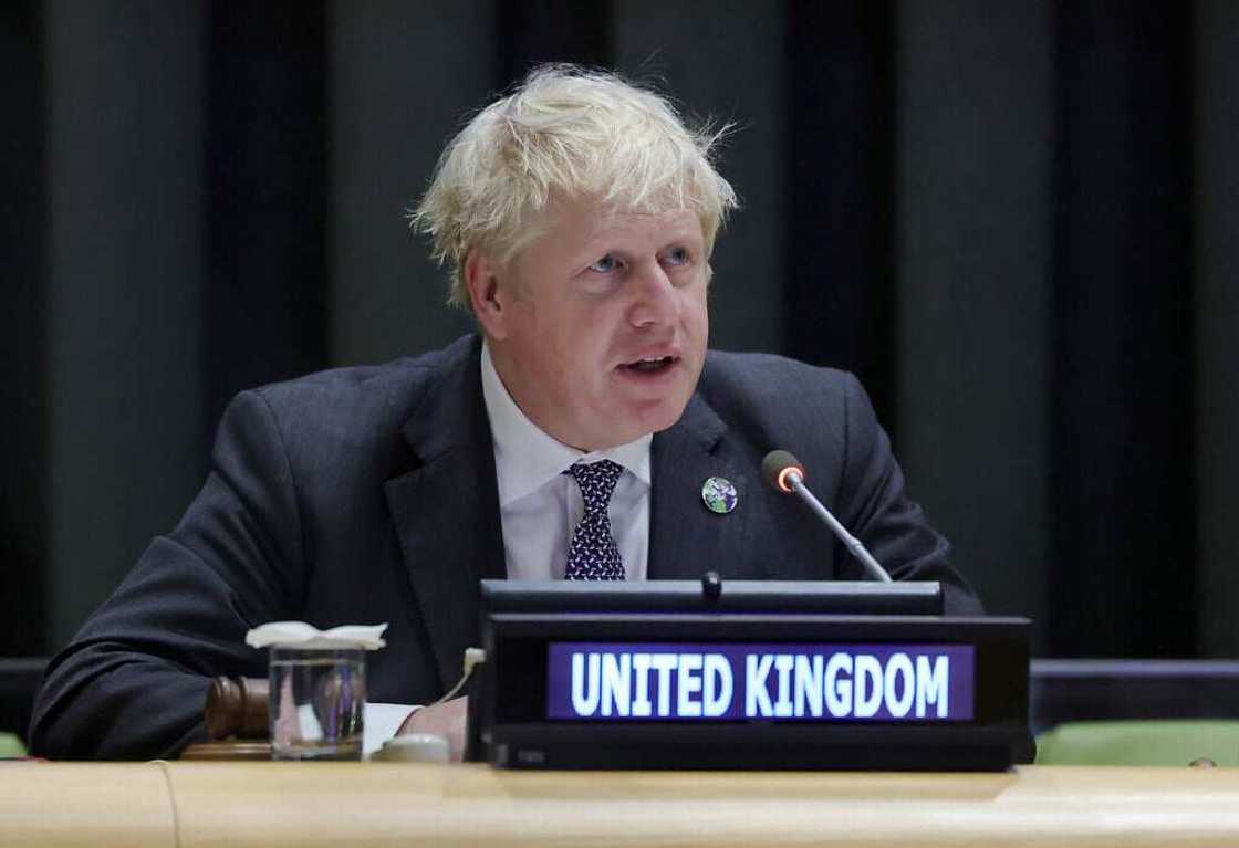 UK feeds 10,500 Foreign workers, gives short term Visa UK feeds 10,500 Foreign workers, gives short term Visa