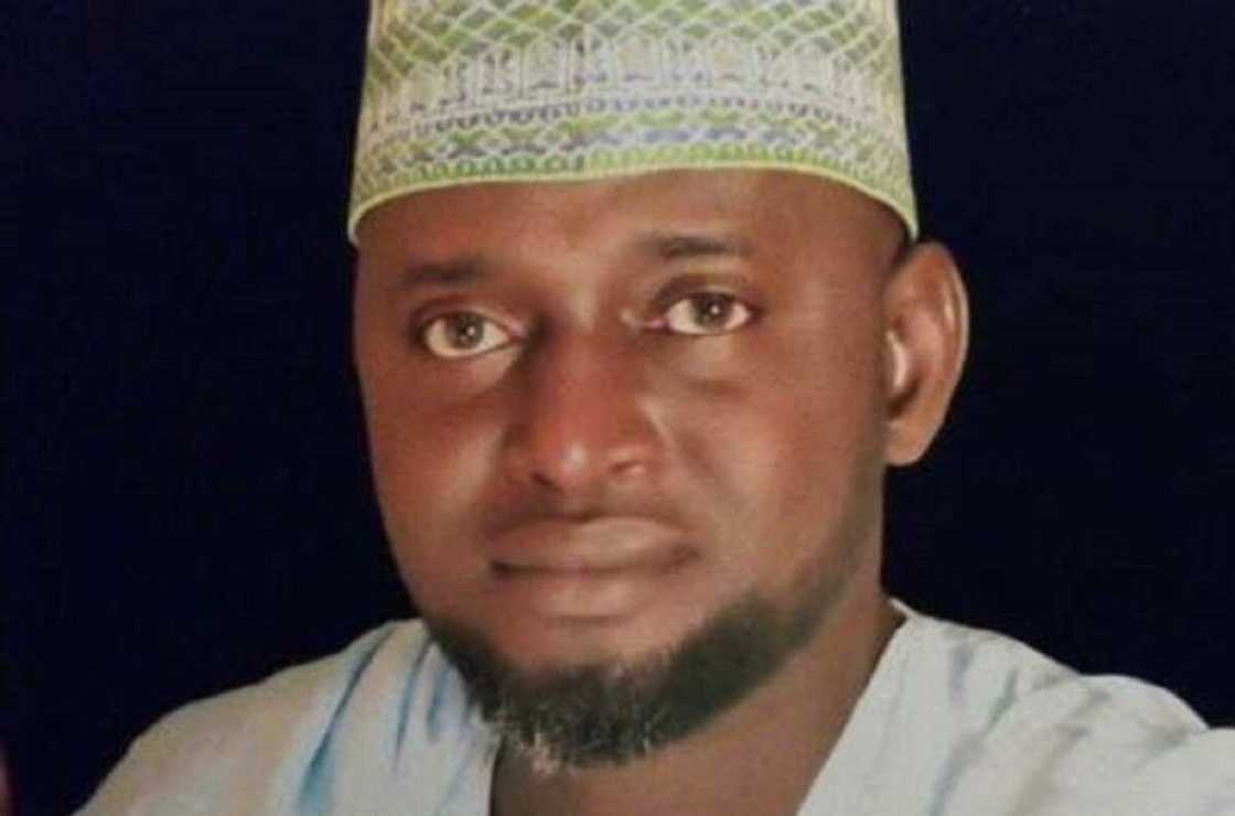 'Yan bindiga sun harbi tsohon Dan Majalisar Sokoto, sun sace matarsa 'Yan bindiga sun harbi tsohon Dan Majalisar Sokoto, sun sace matarsa