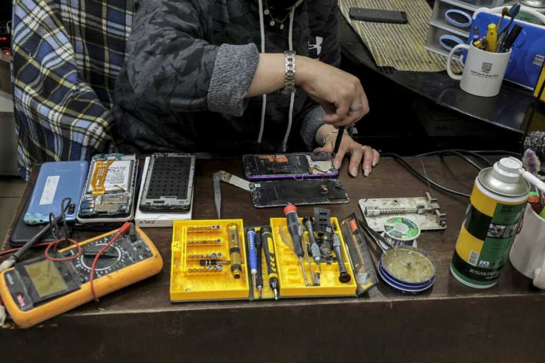 The EU hopes tighter regulations can help cut into the estimated 35 million tonnes of potentially repairable products being thrown out each year in the bloc The EU hopes tighter regulations can help cut into the estimated 35 million tonnes of potentially repairable products being thrown out each year in the bloc