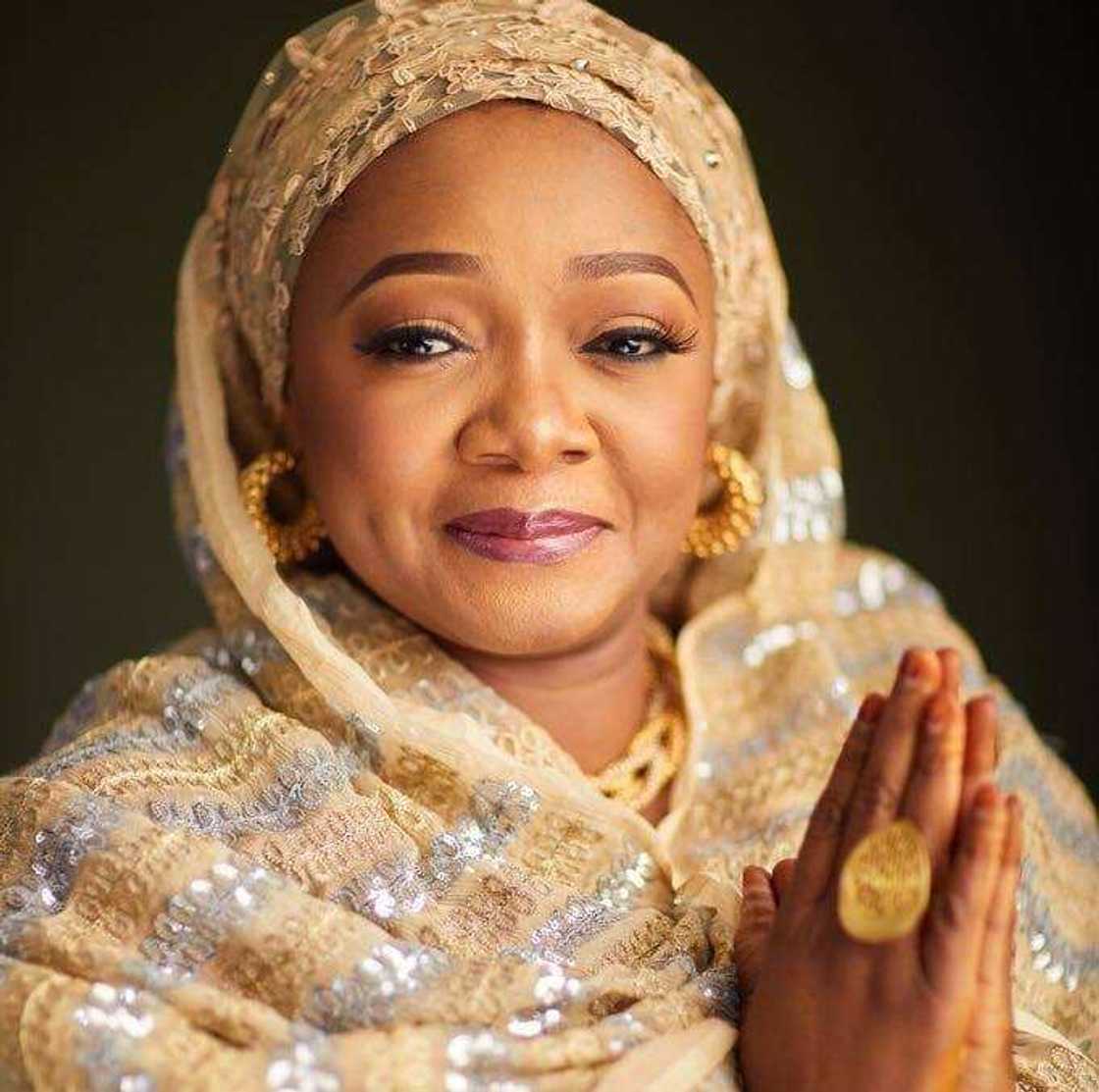 Yanzu-yanzu: Shugaba Buhari ya nada Hajia Imaan Suleiman babbar diraktar hukumar NAPTIP Yanzu-yanzu: Shugaba Buhari ya nada Hajia Imaan Suleiman babbar diraktar hukumar NAPTIP