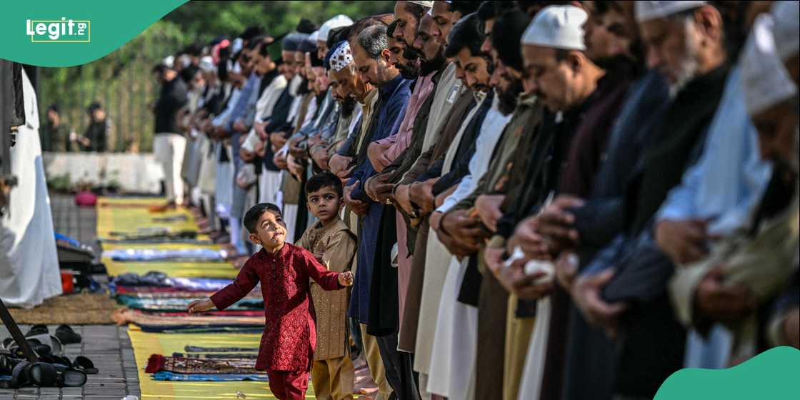 Pakistan announced nationwide public holidays from May 26 to May 28