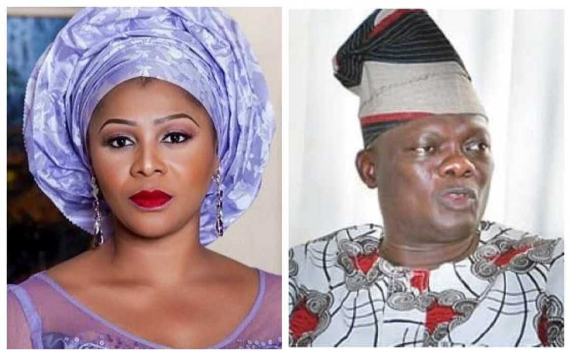 Da duminsa: Uwargidar Sanata Teslim Folarin, ta rigamu gidan gaskiya Da duminsa: Uwargidar Sanata Teslim Folarin, ta rigamu gidan gaskiya