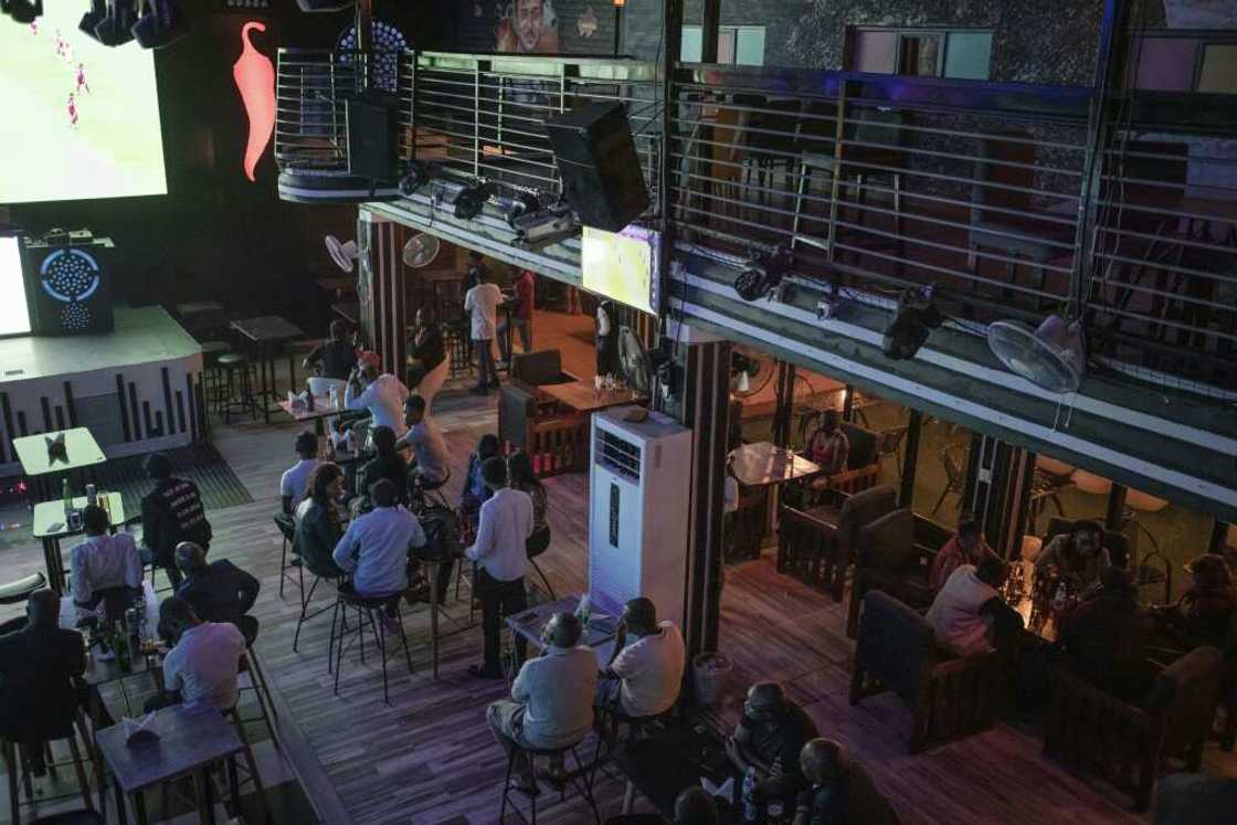 Over the weekend, football fans crowded the well-known Pili Pili bar to follow the World Cup opening match on the big screen Over the weekend, football fans crowded the well-known Pili Pili bar to follow the World Cup opening match on the big screen