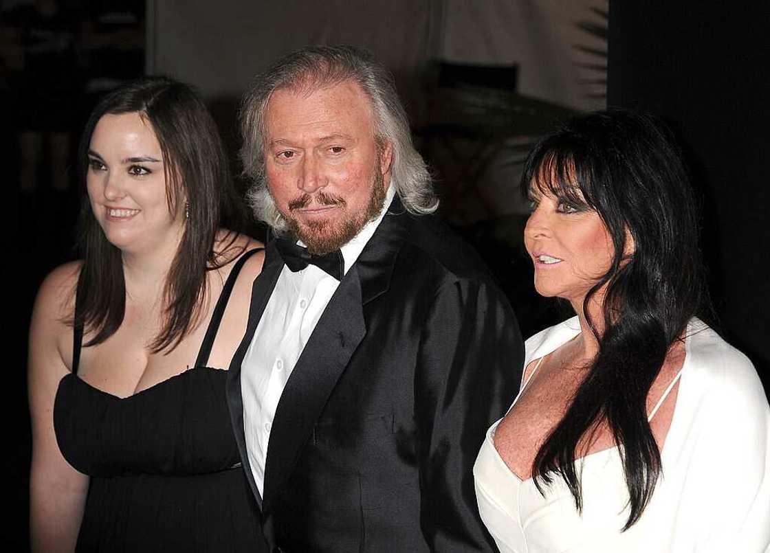 barry gibb's spouse