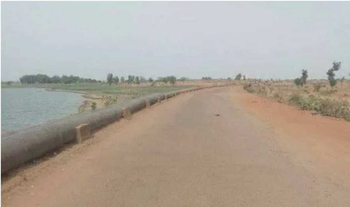 Direbobi sun shiga yakin aiki saboda fashi da makami da garkuwa a Zamfara Direbobi sun shiga yakin aiki saboda fashi da makami da garkuwa a Zamfara