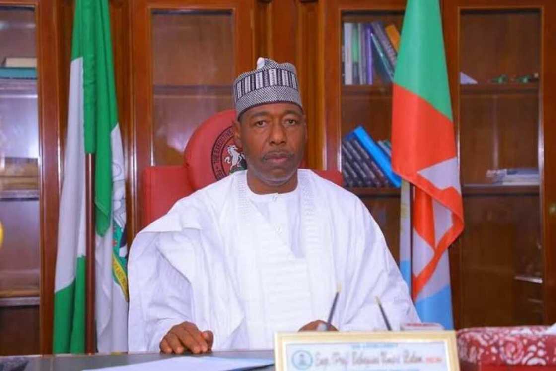 Gwamna Zulum ya kara shekarun ritayar ma'aikatan lafiya Gwamna Zulum ya kara shekarun ritayar ma'aikatan lafiya