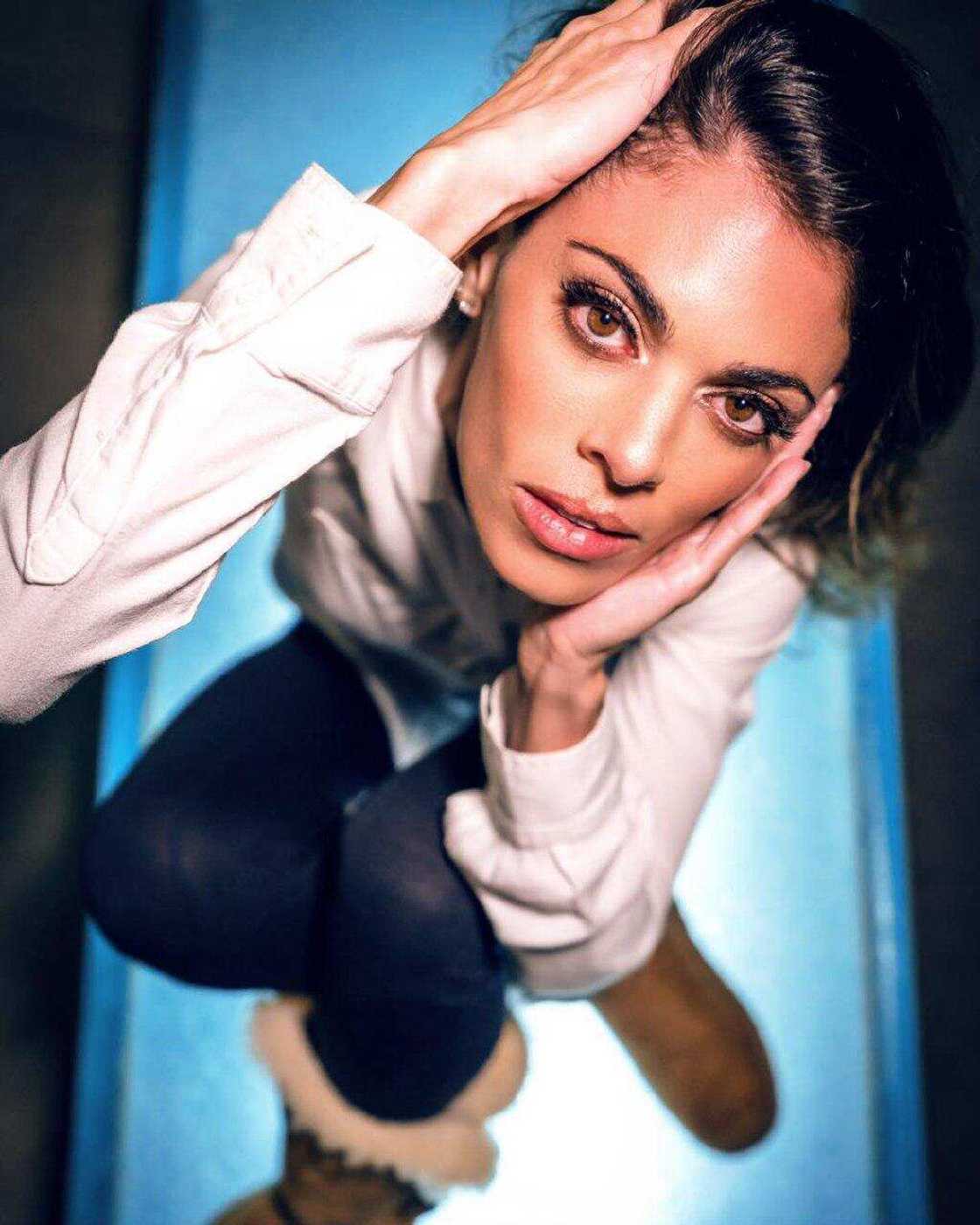 Lindsay Hartley Lindsay Hartley