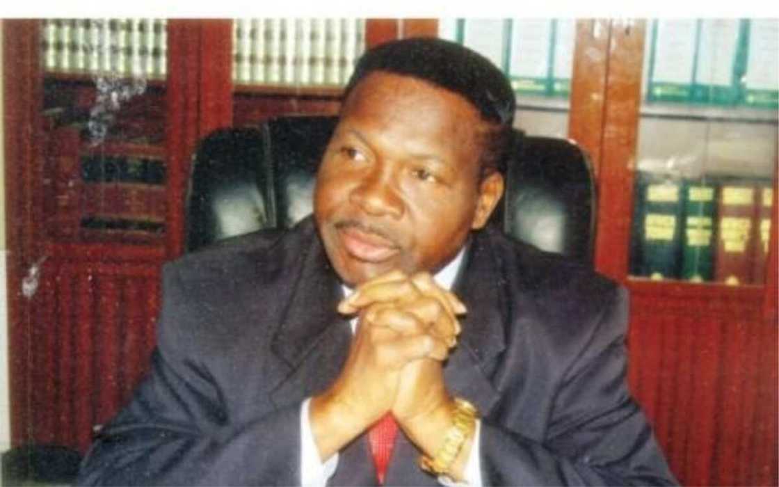 Mike Ozekhome SAN ya hadu da kwamitin Ayo-Salami, ya fitar da hujjoji Mike Ozekhome SAN ya hadu da kwamitin Ayo-Salami, ya fitar da hujjoji