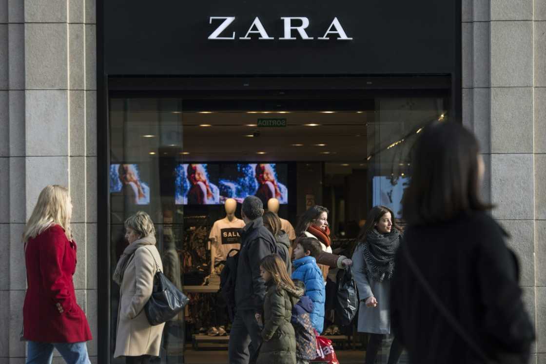 Inditex is 'optimistic' about its growth opportunities 'despite a particularly complex and demanding environment', chief executive Oscar Garcia Maceiras told a press conference