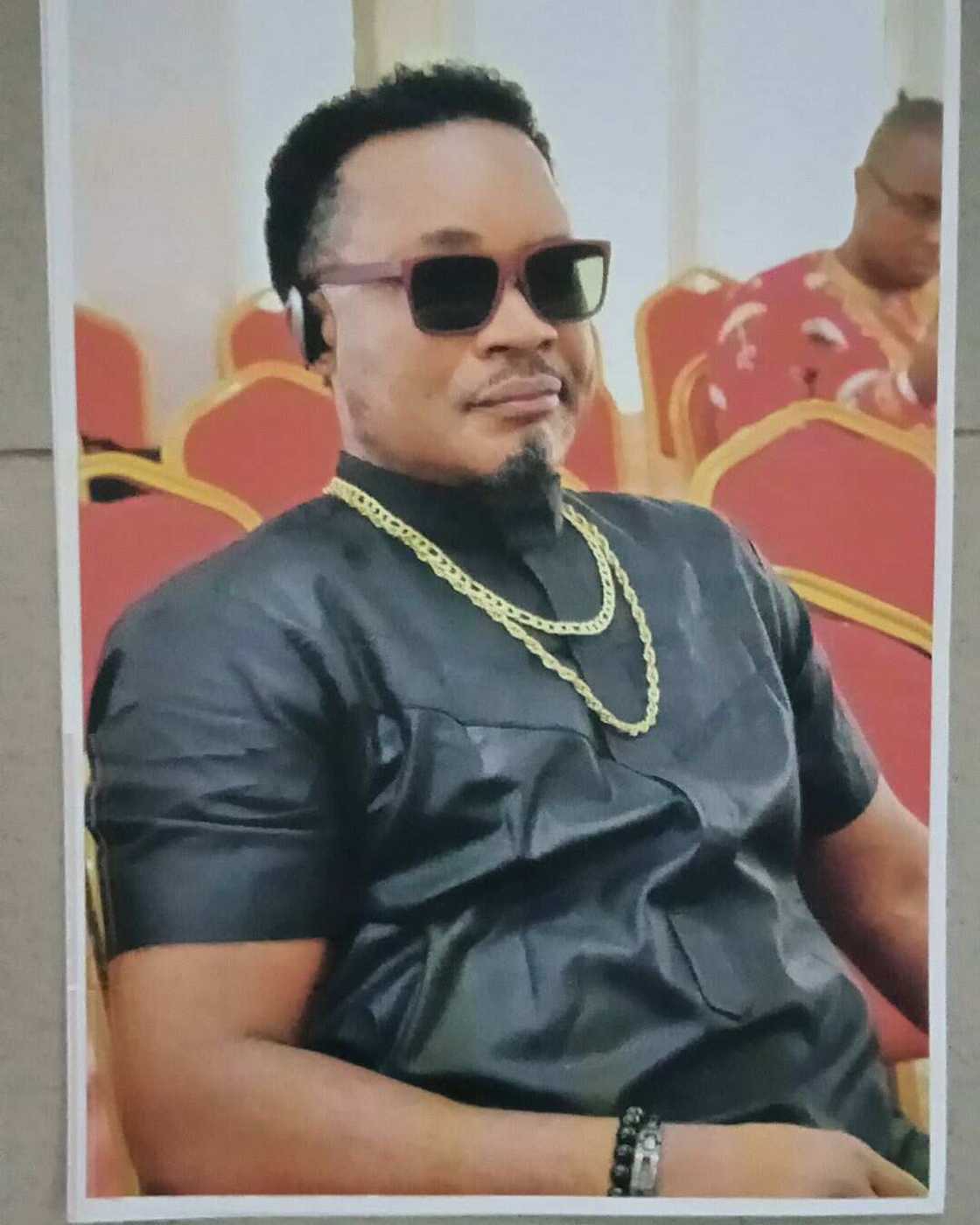 Actor Jerry Amilo celebrates 2 young men who returned his missing phone without wanting monetary reward (video) Actor Jerry Amilo celebrates 2 young men who returned his missing phone without wanting monetary reward (video)