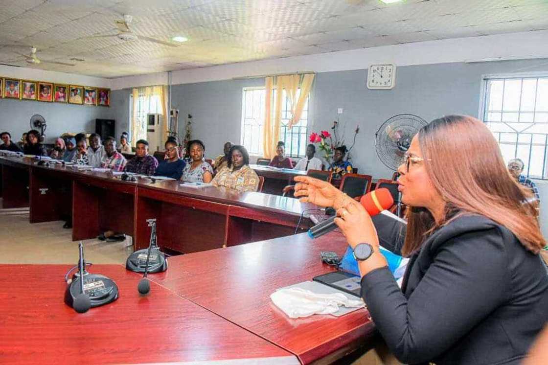 Uwar gidan gwamnan jihar Ekiti, Dakta Oyebanji. Uwar gidan gwamnan jihar Ekiti, Dakta Oyebanji.