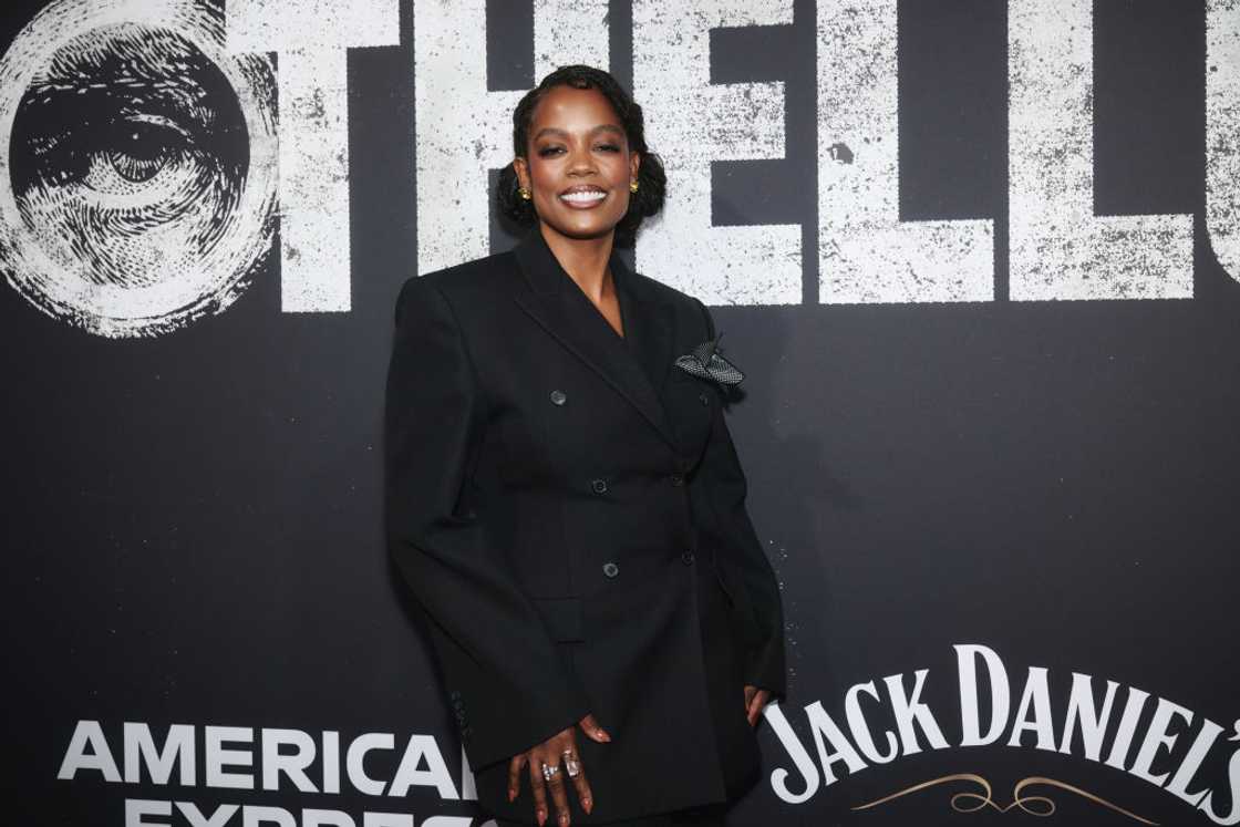 Actress Novi Brown