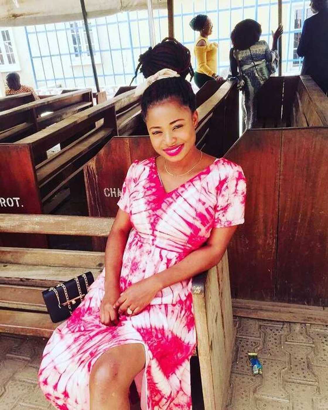 Adire styles for ladies: casual dress Adire styles for ladies: casual dress
