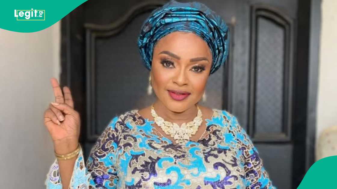 Toyosi Adesanya, Nollywood, welcomes, first child, Biola Adebayo, actress