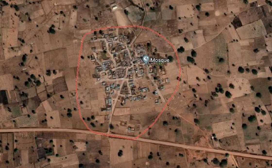 'Yan bindiga sun afkawa wani kauyen Kaduna, sun halaka mutum 3 'Yan bindiga sun afkawa wani kauyen Kaduna, sun halaka mutum 3