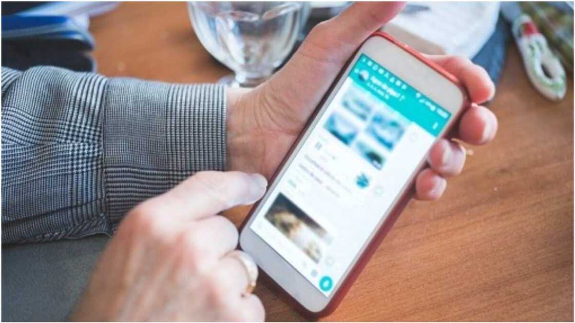 How to Read WhatsApp Messages Without Letting Senders Know How to Read WhatsApp Messages Without Letting Senders Know
