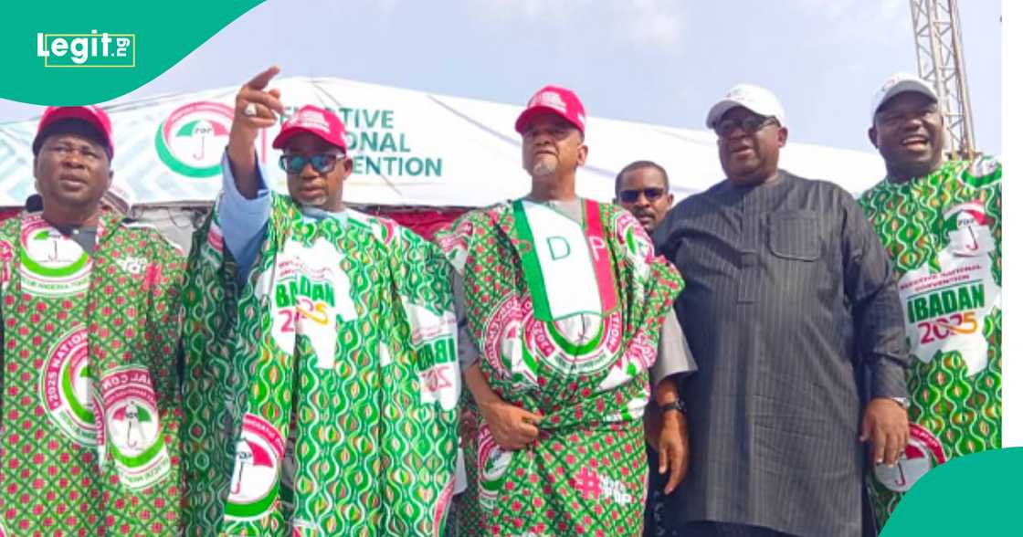 Shugabannin PDP. Shugabannin PDP.