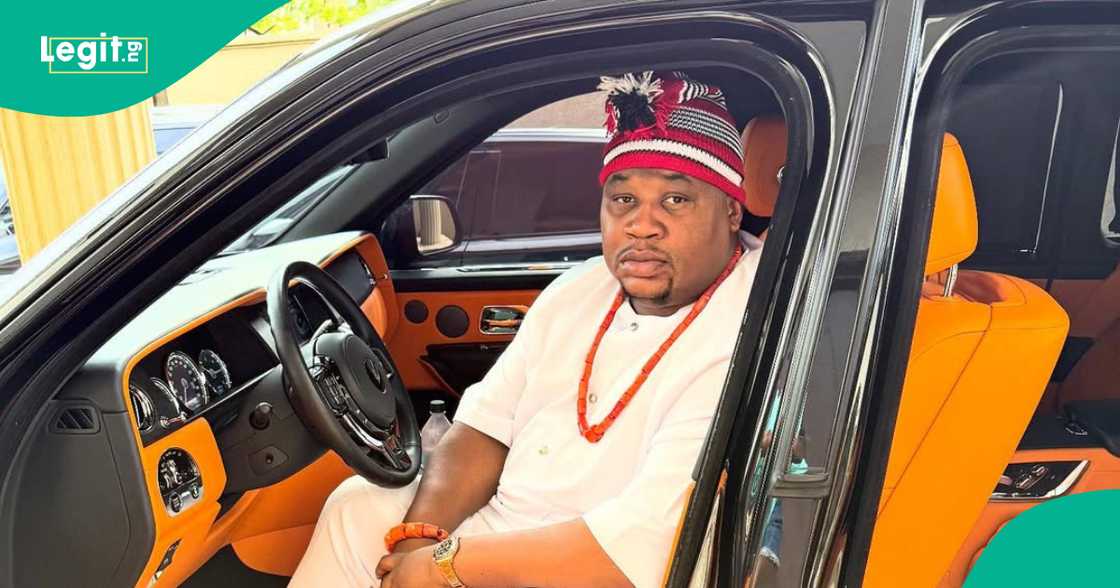 Cubana Chiefpriest blasts Isaac Fayose for criticising him over his meeting with Nigeria's vice president Kashim Shettima.