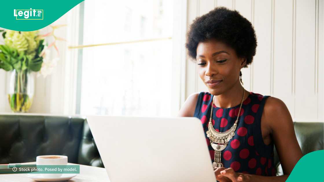 Amid battle with inflation and hardship, Nigerians consider alternatives as banks raise SMS alert charges under the President Bola Tinubu-led government. Amid battle with inflation and hardship, Nigerians consider alternatives as banks raise SMS alert charges under the President Bola Tinubu-led government.