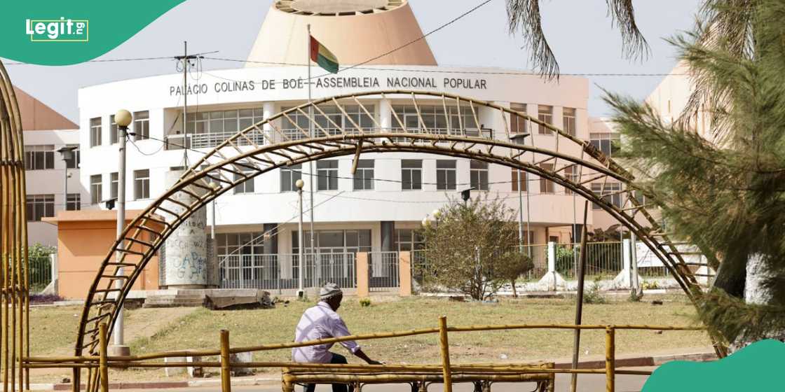 Guinea-Bissau army claims ‘total control’ Guinea-Bissau army claims ‘total control’