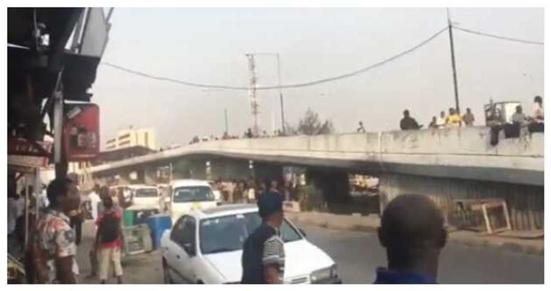Chaos, fear as Lagos NURTW factions clash, exchange gunshots Chaos, fear as Lagos NURTW factions clash, exchange gunshots