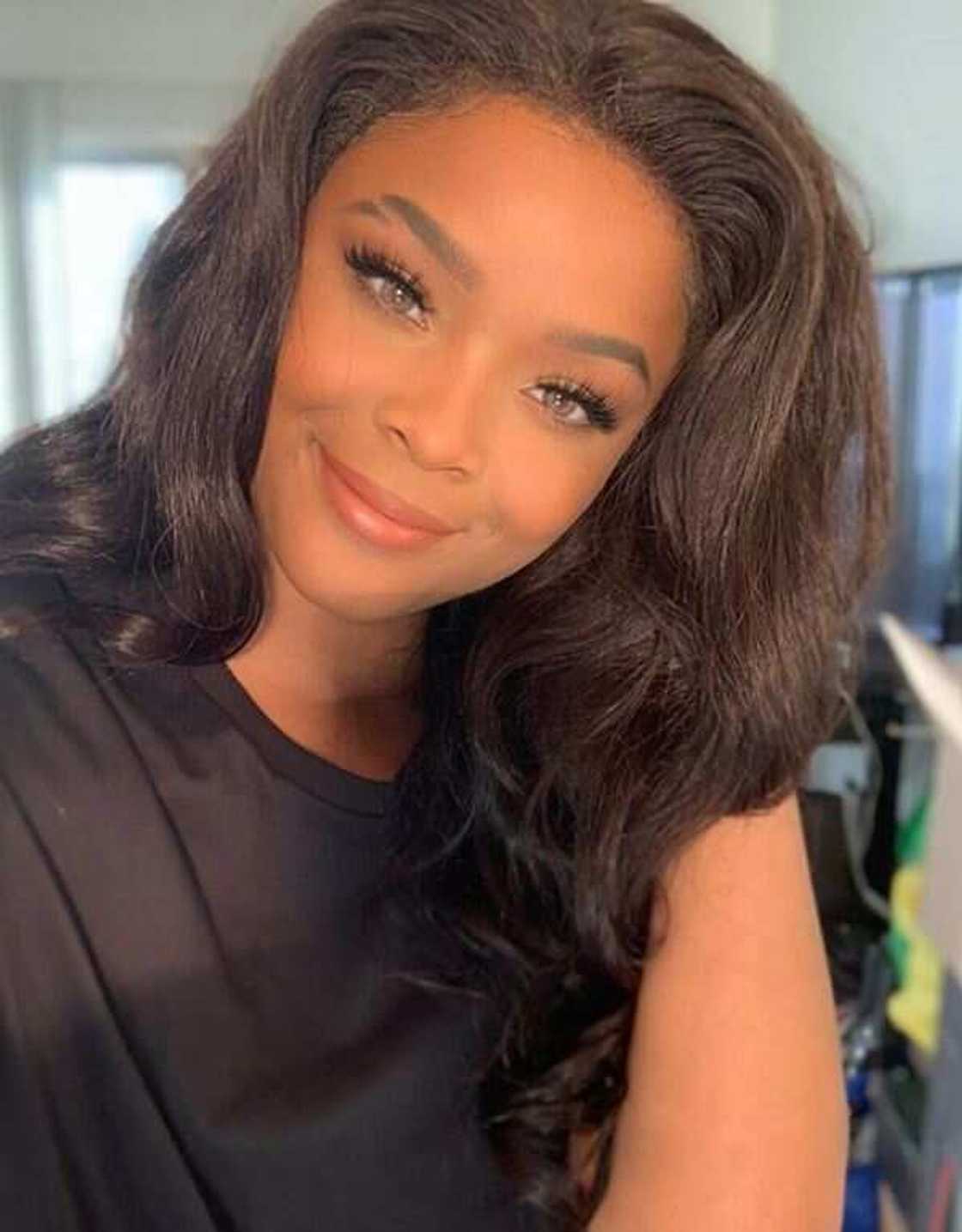 Ajiona Alexus eyes Ajiona Alexus eyes