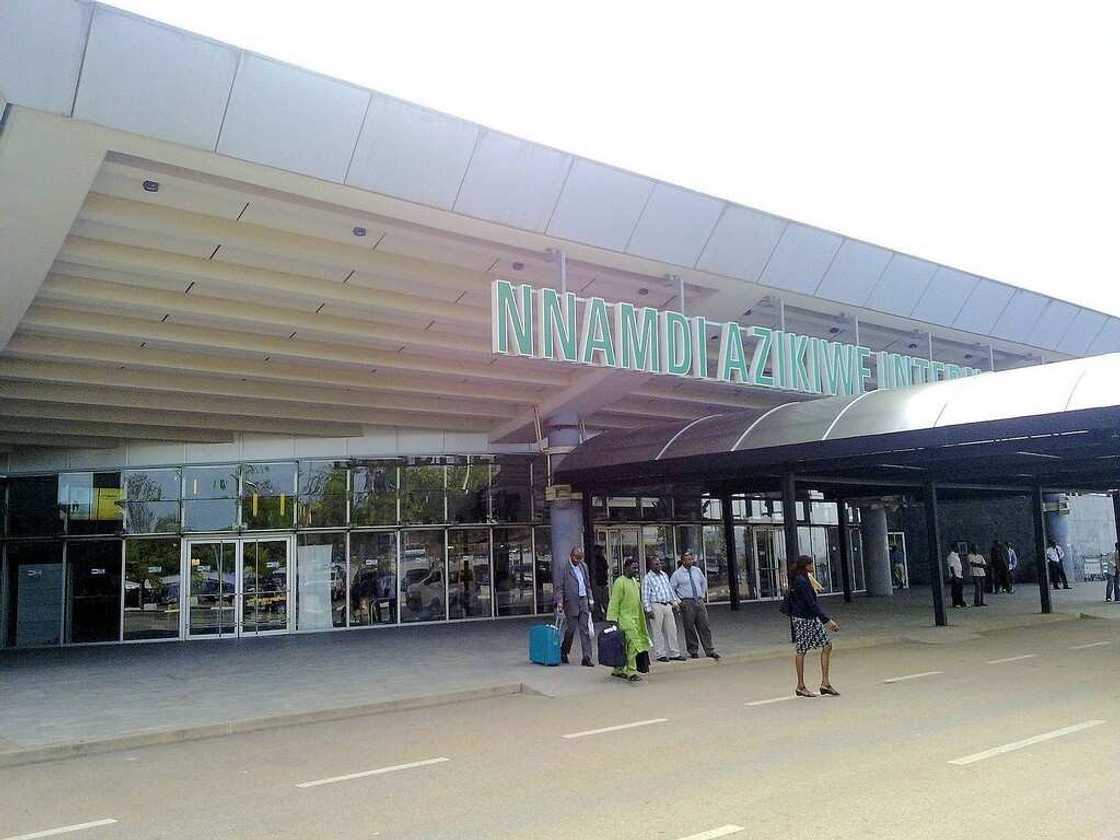 Bi-Courtney Aviation Services Limited (BASL), operator of Murtala Muhammed Airport Terminal Two, Lagos state, warns travellers against assault on airport staff by air travellers. Bi-Courtney Aviation Services Limited (BASL), operator of Murtala Muhammed Airport Terminal Two, Lagos state, warns travellers against assault on airport staff by air travellers.