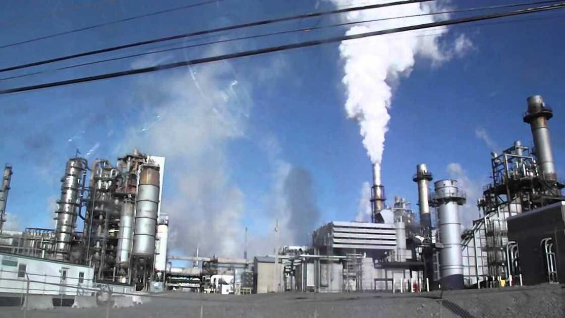 Wasu 'yan Najeriya na adawa da kashe Dala Biliyan 1 don gyaran matatar mai ta Fatakwal Wasu 'yan Najeriya na adawa da kashe Dala Biliyan 1 don gyaran matatar mai ta Fatakwal