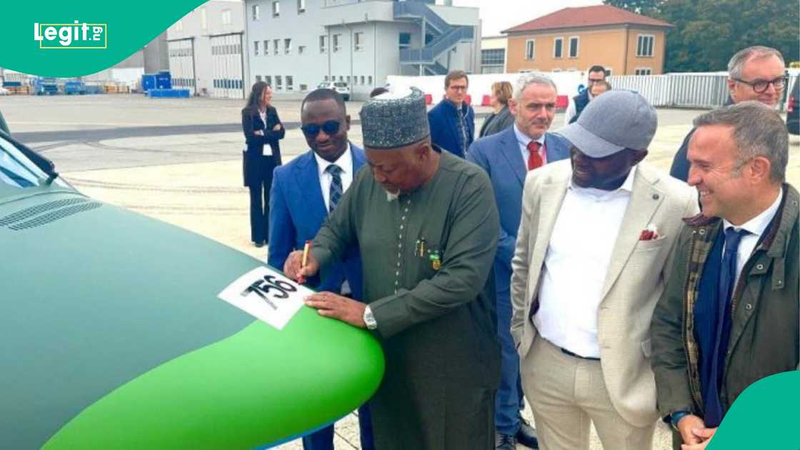 Ministan tsaro, Mohammed Badaru ya ziyarci Italiya, inda ake kera jiragen yakin sojojin Najeriya