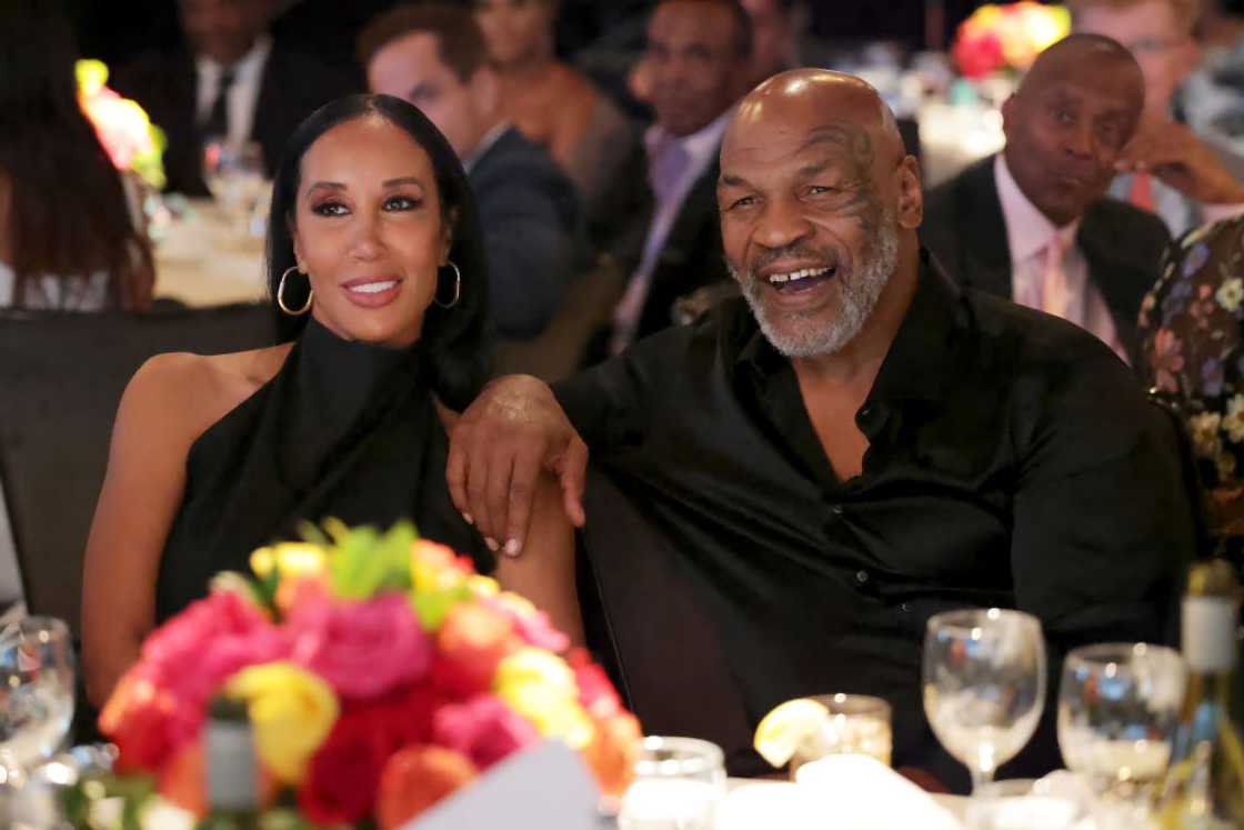 Lakiha Spicer and her husband Mike Tyson at an event Lakiha Spicer and her husband Mike Tyson at an event