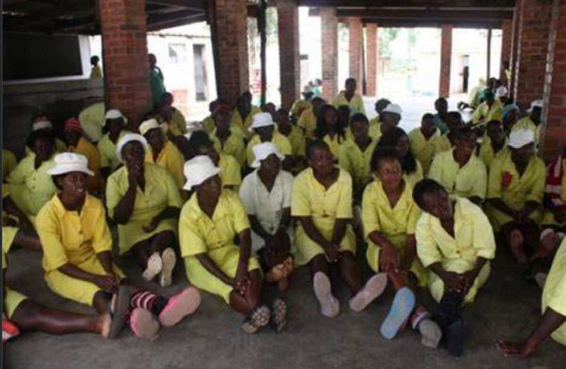 Abin mamaki: Yadda aka gano ashe ƙaton namiji ne aka tura gidan yari na mata Abin mamaki: Yadda aka gano ashe ƙaton namiji ne aka tura gidan yari na mata