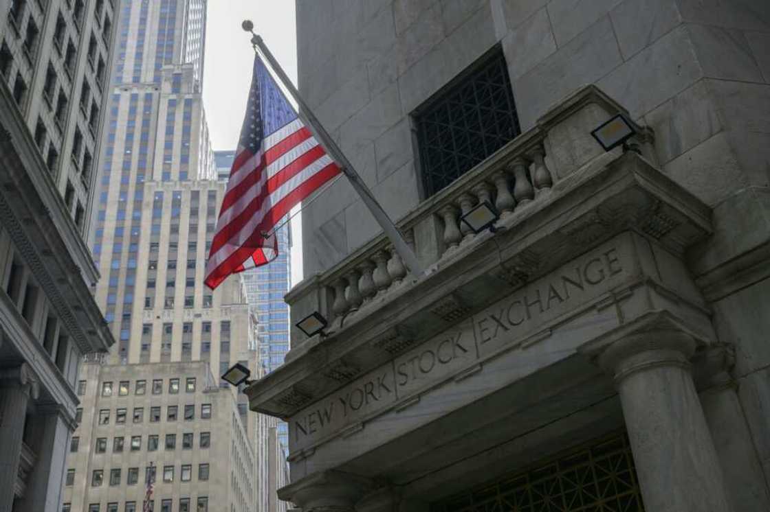 Only one in 20 of over a thousand publicly listed companies have a detailed strategy for how they will reach their greenhouse gas targets Only one in 20 of over a thousand publicly listed companies have a detailed strategy for how they will reach their greenhouse gas targets