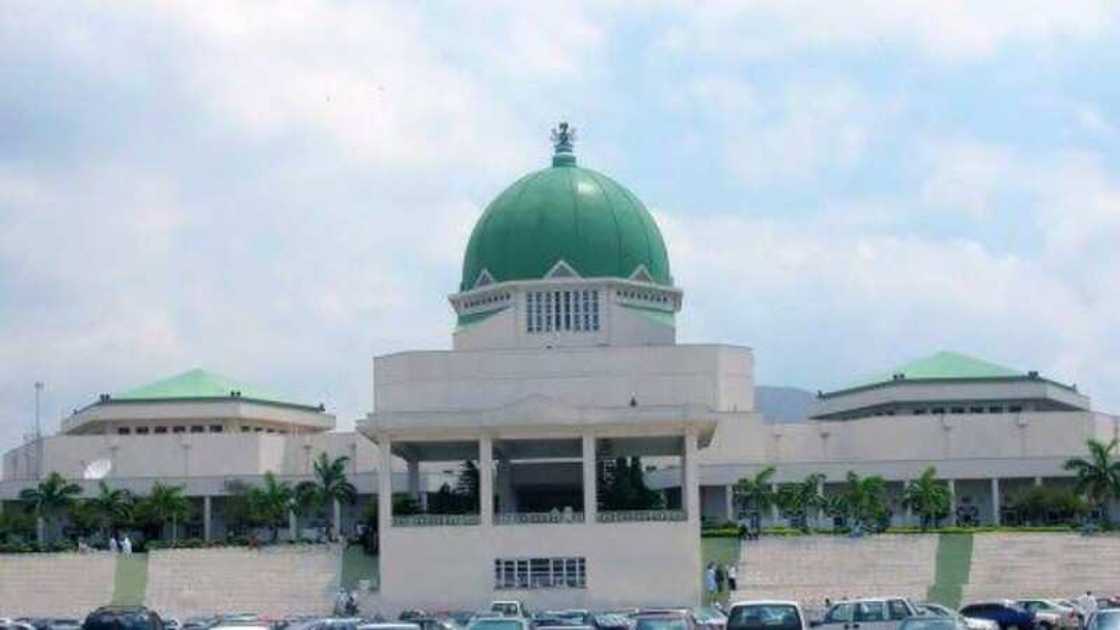 Majalisar tarayya Majalisar tarayya