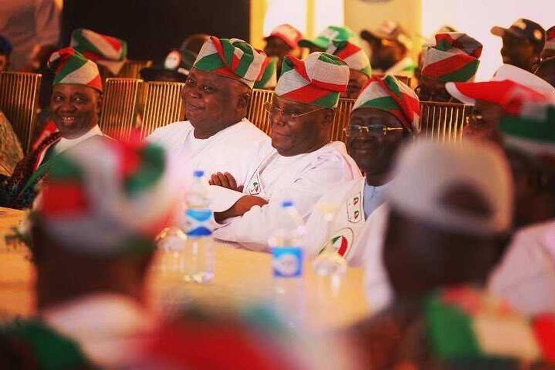 Atiku a jihar Ogun. Atiku a jihar Ogun.