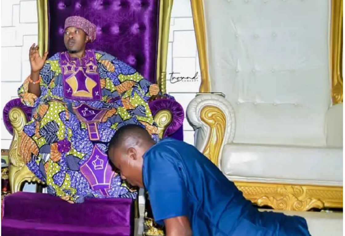 Ka yiwa Igboho afuwa, zan kawo shi tattauwar zaman lafiya, Sarkin Yarbawa ya roki Buhari Ka yiwa Igboho afuwa, zan kawo shi tattauwar zaman lafiya, Sarkin Yarbawa ya roki Buhari