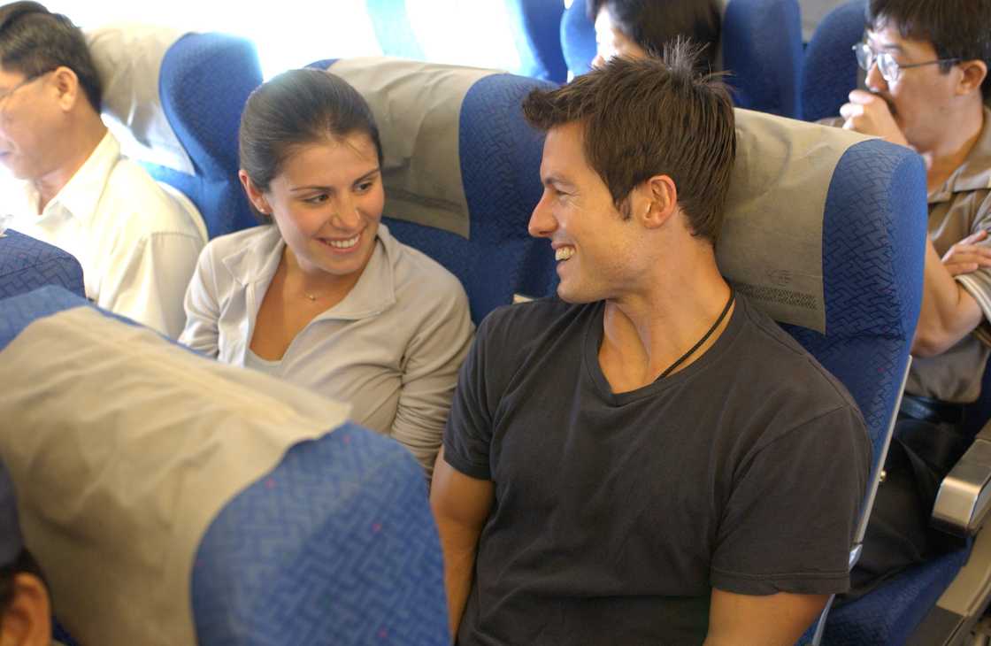 Flo Pesenti and Drew Riker in a plane to Singapore Flo Pesenti and Drew Riker in a plane to Singapore